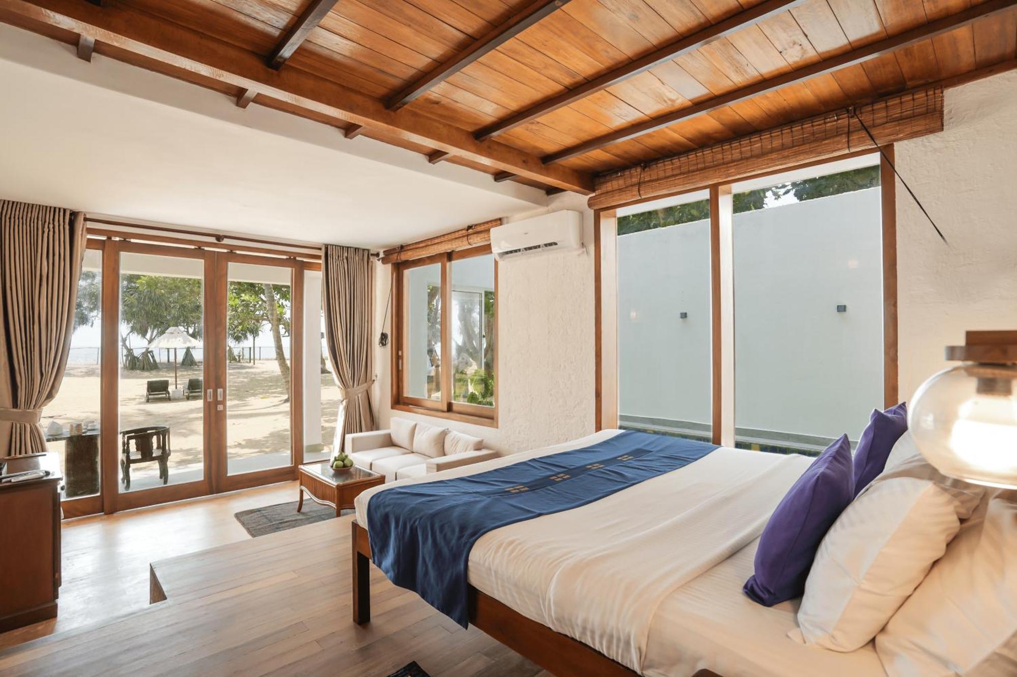 Hibiscus Beach Hotel & Villas Kalutara Exterior photo
